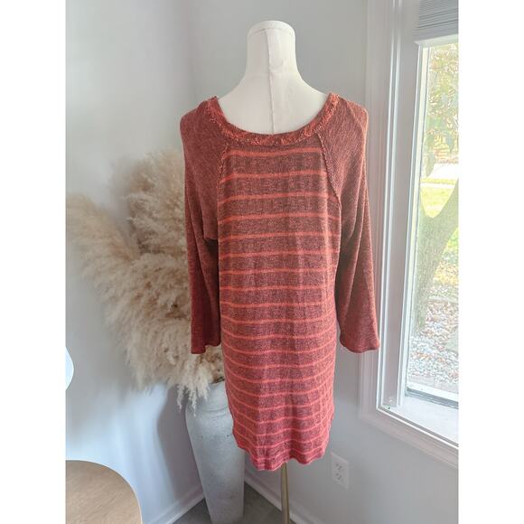 Free People Coral Stripe Long Sleeve Sweater Medium Boatneck Raw Edge Baseball T - Picture 5 of 6